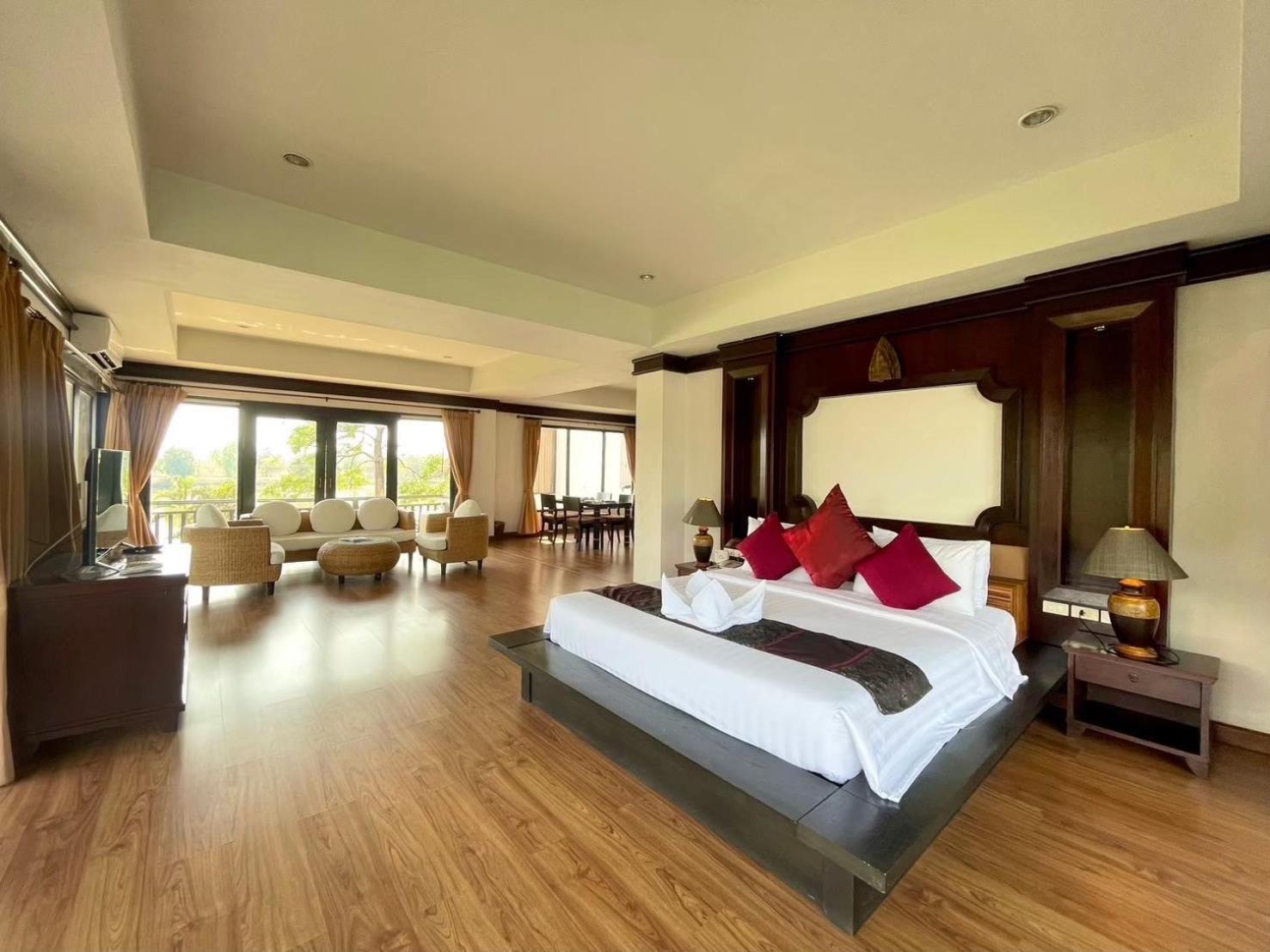 Gassan Legacy Golf Club Hotel Lamphun Exterior photo