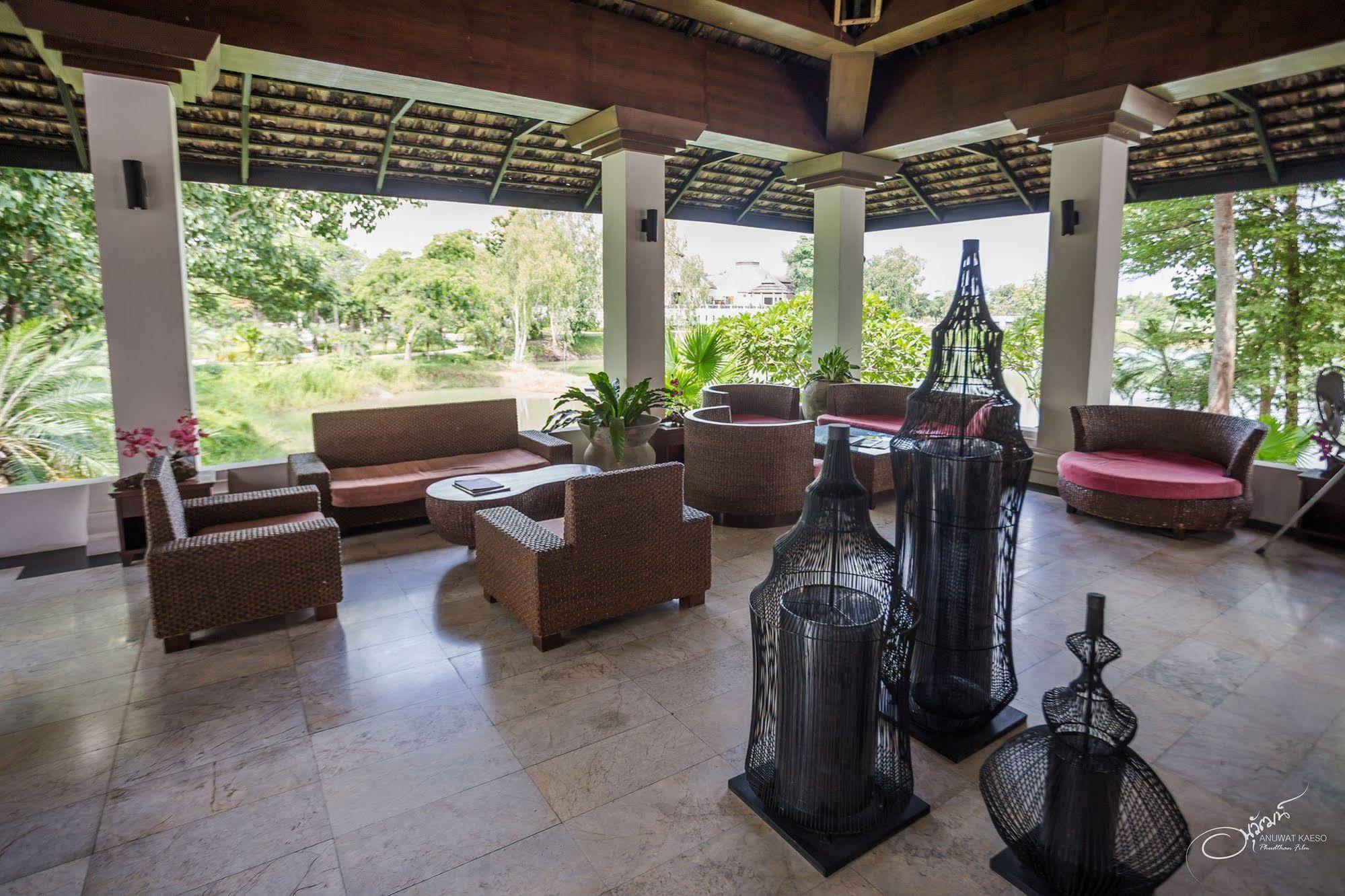 Gassan Legacy Golf Club Hotel Lamphun Exterior photo