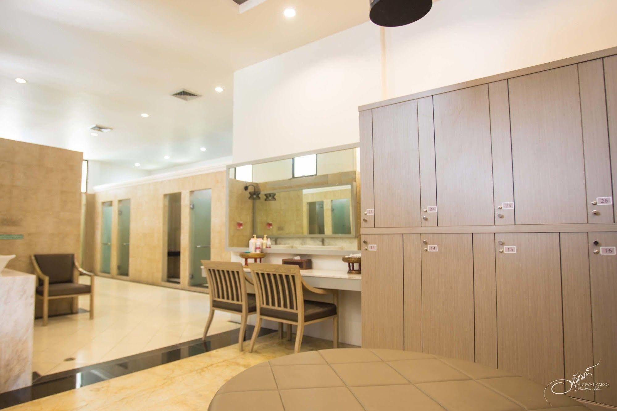 Gassan Legacy Golf Club Hotel Lamphun Exterior photo
