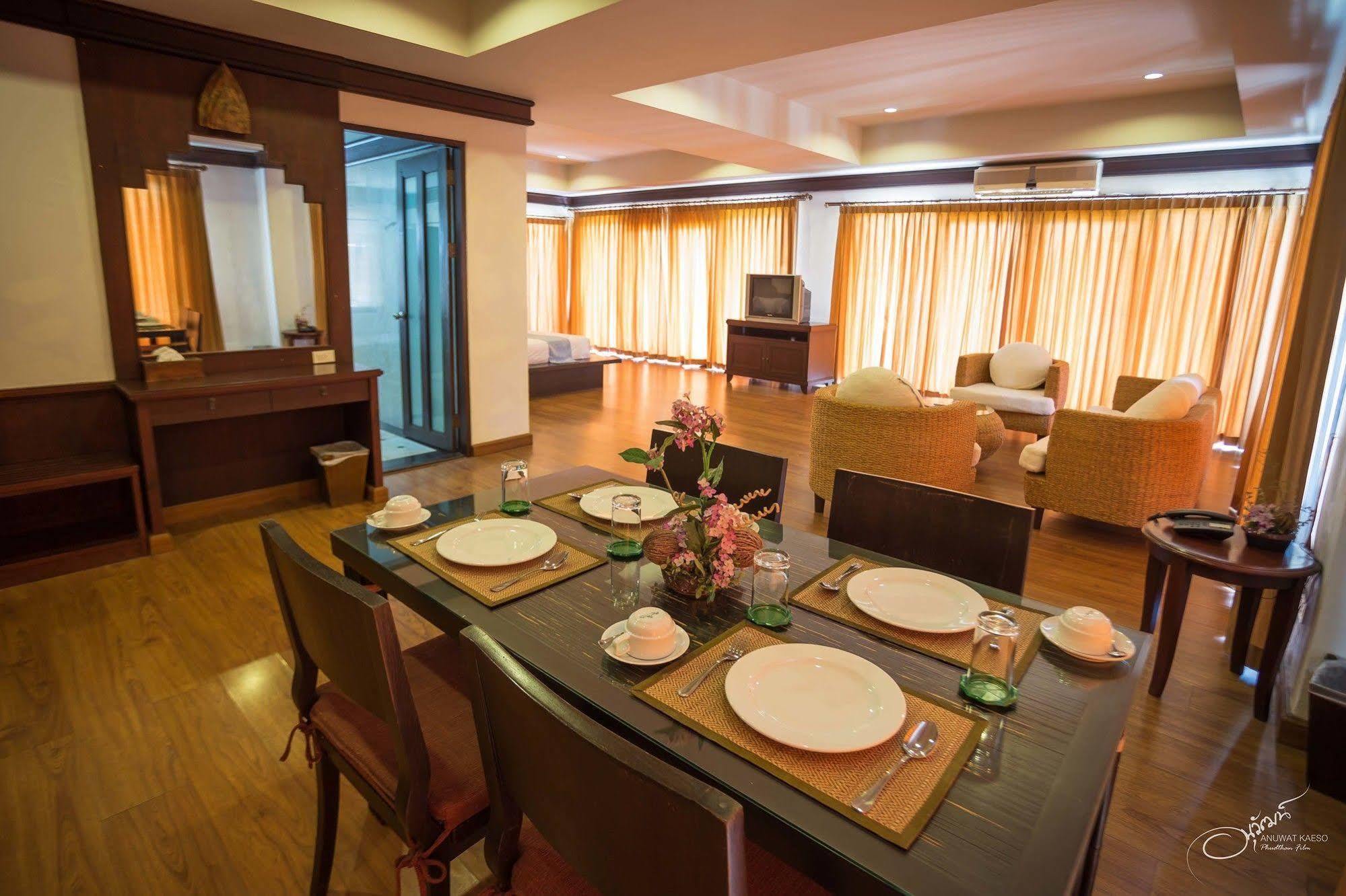 Gassan Legacy Golf Club Hotel Lamphun Exterior photo