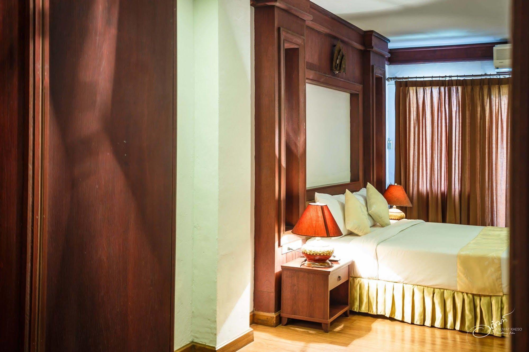 Gassan Legacy Golf Club Hotel Lamphun Exterior photo