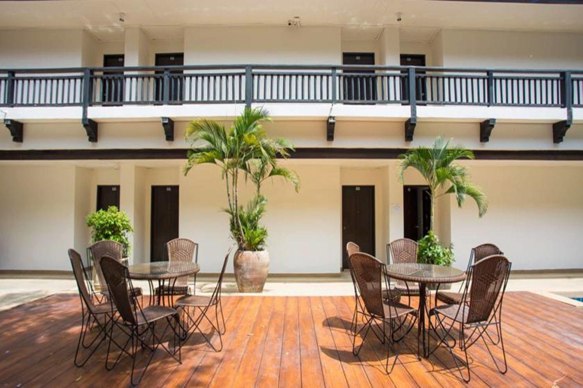 Gassan Legacy Golf Club Hotel Lamphun Exterior photo