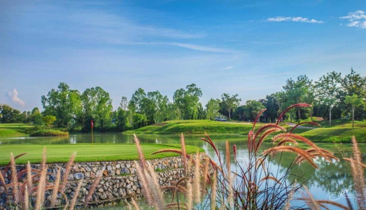 Gassan Legacy Golf Club Hotel Lamphun Exterior photo